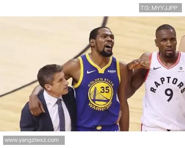 对话黄伟：回顾篮球生涯的辉煌与挑战分享