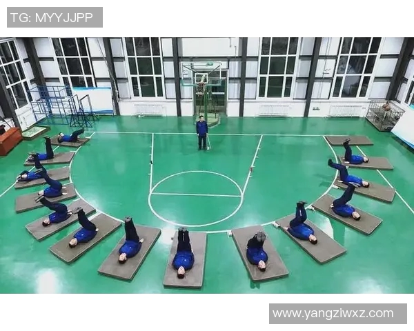 南京排球队战术解析:从基础训练到比赛策略的全面探讨 南京排球队战术解析:从基础训练到比赛策略的全面探讨